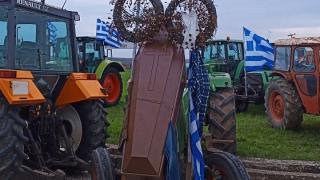 Συσκέψεις αγροτών θα γίνουν σήμερα στα μπλόκα του Έβρου