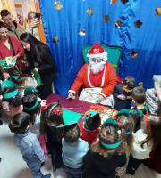 Χαρά και παιχνίδι στη χριστουγεννιάτικη γιορτή των παιδικών σταθμών Αλεξανδρούπολης.