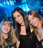 'Sexy Saturday night' στο Prive club... και όποιος αντέξει!