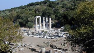 Το 'Διάζωμα' συμβάλλει στην αποκατάσταση δυο αρχαίων θεατρικών χώρων στη Σαμοθράκη.