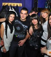 Τέσσερα μοντέλα γένους... αρσενικού, στο Prive Club - The people.