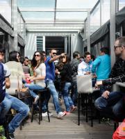 Στο ΝΟΑ cafe - bar, έχει πάντα ήλιο και καλή διάθεση!