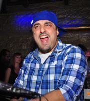 Τα σπάσαμε στο Prive παρέα με τον... αδίστακτο Dj AK.