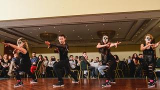 "Dancing like the stars": Διαγωνισμός χορού στο Thraki Palace.
