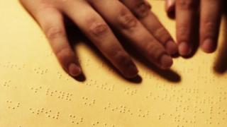 Ξεκίνησαν οι εγγραφές για μαθήματα γραφής Braille στην Αλεξ/πολη.