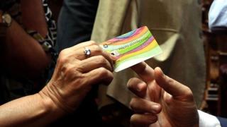 Κάρτα Αλληλεγγύης: Σύντομα τα χρήματα της γ' δόσης.