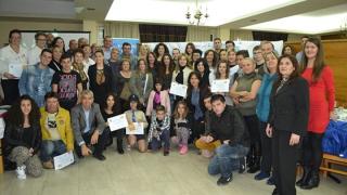 O ΜΓΣ Εθνικός βράβευσε τους εθελοντές του Run Greece 2015. 