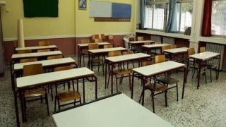 Η Κεραμέως μίλησε για το άνοιγμα των Δημοτικών  - Γυμνασίων