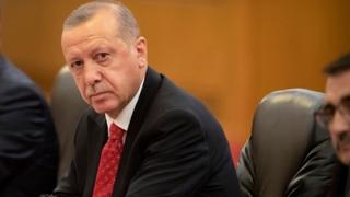 Νέο παραλήρημα Ερντογάν: "Θα σας κάνουμε ότι κάναμε στους προγόνους σας πριν 100 χρόνια"