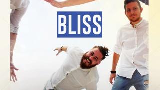 Οι Bliss έρχονται στο SoHo Absolutely Fabulous για μια pop - rock βραδιά!