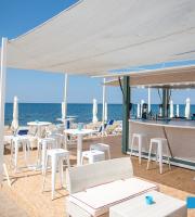 Lounge Beach bar