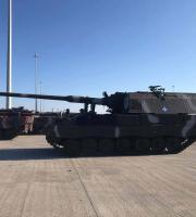 Το αρματαγωγό πλοίο "Λέσβος" κατέπλευσε στο λιμάνι της Αλεξανδρούπολης (φωτο)