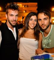 Opening για το THEA boutique lounge cafe bar, στην παραλιακή.