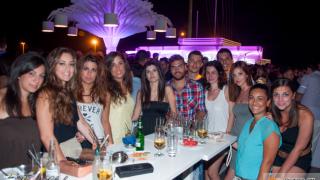 Yacht club: Παρασκευή βράδυ στην ταράτσα της διασκέδασης!