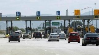  Από 18 Μαΐου ελεύθερες οι μετακινήσεις στην ηπειρωτική χώρα - Τι γίνεται  με τα  νησιά