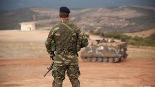 Επίσημο: Αυξήθηκε κατά τρεις μήνες η θητεία στον Στρατό Ξηράς - Παραμένει στο 9μηνο για όσους υπηρετήσουν στον Έβρο