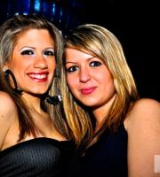 Οι OtherView 'φώτισαν' το Prive club - The people.