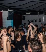 "Δεν είμαι εγώ για σχέσεις" μας είπε ο Χρήστος Αστερίου την Κυριακή στο Room 6 