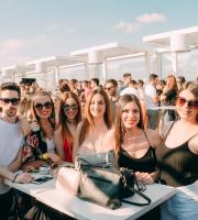 Στον "αέρα" σήκωσε ο Phonique το Yacht club, στην Αλεξανδρούπολη