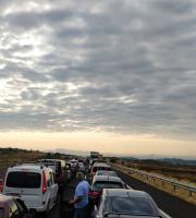 Ουρές χιλιομέτρων στο τελωνείο των Κήπων (ΦΩΤΟ)