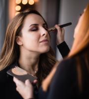 Extreme make over για δύο Αλεξανδρουπολίτισσες μέσα από τον φακό του Νεκτάριου Μπιλιακάκη