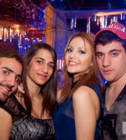 Κάθε Κυριακή στο Prive club 'παίζει' Ladies Night!