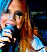 Οι OtherView 'φώτισαν' το Prive club - The group.