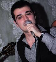 Live ελληνική βραδιά την Τετάρτη στη μπουάτ Vollcafe.