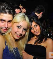 Οι 'Ταξιδιώτες ψυχής' μας....ταξίδεψαν στο Prive Club - The people.