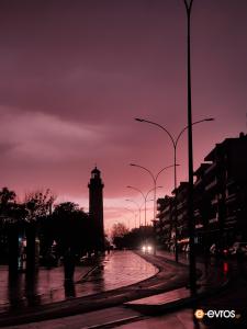 Ο ουρανός της Αλεξανδρούπολης σε όλες τις αποχρώσεις του ροζ