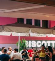 Δοκιμάζοντας τα νέα πιάτα και το cocktail list στο Biscotto, στο κέντρο της Αλεξανδρούπολης