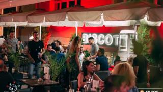 Σαββατόβραδο στο Biscotto cafe bar με άκρως καλοκαιρινές γεύσεις! (video)