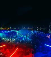 Στον "αέρα" σήκωσε ο Phonique το Yacht club, στην Αλεξανδρούπολη