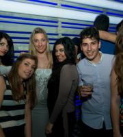 Ο απόλυτος χαμός στο opening του 'Reina summer club'.