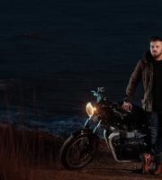 Who is Κυριάκος Αραμπατζής;