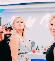 Ένα δυνατό super closing party του Yacht club με τους Dole & Kom