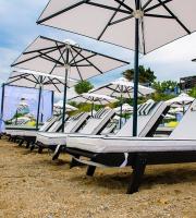 Beach bar