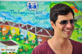 Έμπνευση για μικρούς και μεγάλους ο Σάκης Ρουβάς.