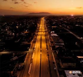 Το φως της ημέρας συναντά τη νυχτερινή ζωή στις Φέρες