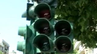 Κυκλοφοριακό κομφούζιο λόγω βλάβης των φαναριών.
