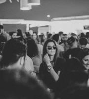Ένα δυνατό super closing party του Yacht club με τους Dole & Kom