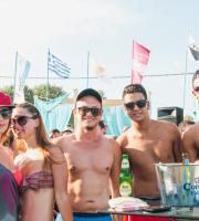 'Μακελειό' στο 3ο και φαρμακερό party του Chris Papa﻿ στο YaSu Beach Lounge & Bar﻿.