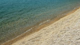 28 μη νόμιμους μετανάστες αποβίβασε διακινητής στη Σαμοθράκη.