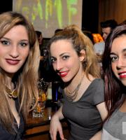 Κυριακή στο Prive club με ladies night και όποιος αντέξει!