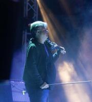 Αλκίνοος Ιωαννίδης: Μια καθηλωτική συναυλία στην Αλεξανδρούπολη σε φωτογραφίες