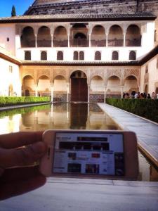 Η Αλάμπρα ή αλλιώς “Το κόκκινο φρούριο” είναι παλάτι και φρούριο των Μαυριτανών μοναρχών στην Γρανάδα, στα νότια της Ισπανίας και εννοείται πως πήγαμε μια τσάρκα από εκεί χάρη στο φίλο Θανάση.