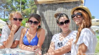 «Corona party» στο Aqua Mare, στην Αγία Παρασκευή.