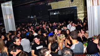 Σάββατο βράδυ στο Prive Club με το θερμόμετρο στα ύψη.