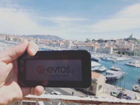 Στην πόλη του Κόμη Μοντεχρήστο βρέθηκε ο φίλος Σάκης και μας έστειλε την αγάπη του με μια φωτογραφία που «μαγεύει»!