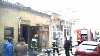 Αλεξ/πολη: Πυρκαγιά εκδηλώθηκε τα ξημερώματα σε νυχτερινό μαγαζί.